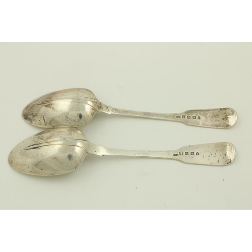 91 - A pair of Irish fiddle pattern rat-tail Table Spoons, by James Le Bass, Dublin c. 1828, 165grams. (2... 