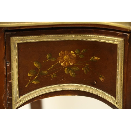 634 - A French Vernet Martin style decorated Bonheur du Jour, early 20th Century, the super structure with... 