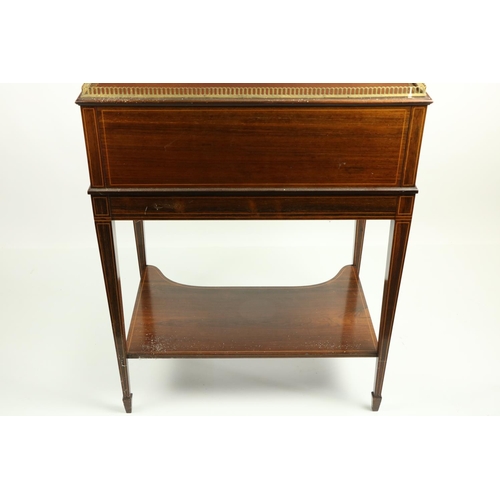 656 - A fine Edwardian rosewood and marquetry inlaid Ladies cylinder Bureau de Dame, with three quarter pi... 