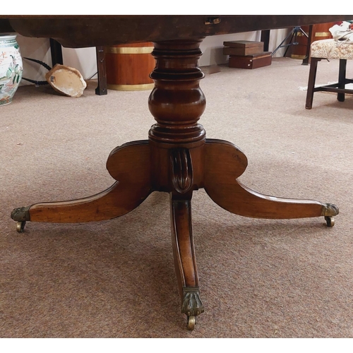 844 - A quality Irish mahogany William IV circular Breakfast Table, in the manner of Williams & Gibton... 