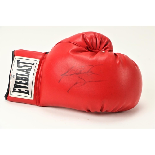 1053 - Boxing MemorabiliaSigned by Riddick 