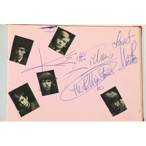 1091 - Global Stars at the FlamingoMusic:  Rock & Pop Autograph Album. An important collection of Autog... 