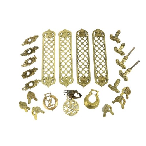 404 - THIS LOT IS WITHDRAWNA quantity of miscellaneous old brass Fittings, comprising a set of four simila... 