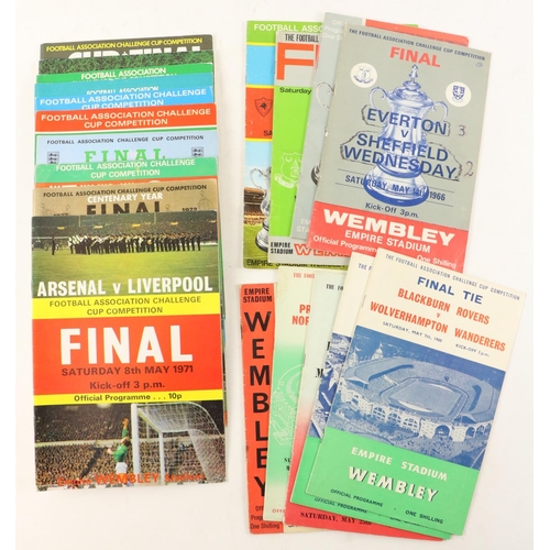 914 - Programmes: Soccer, [1960's / 1970's] F.A. Cup Finals, a collection of Official Match Programmes for... 