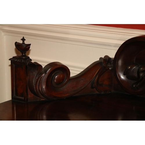 84 - A fine quality early Victorian Irish mahogany Niche Sideboard, probably Strahan, Dublin of inverted ... 