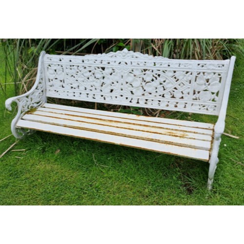 1388 - A very heavy cast metal Garden Bench, the pierced back in the form of scrolling lilies with conformi... 