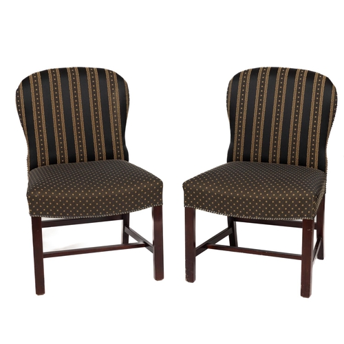 1030 - A good set of 8 George III style mahogany Dining Chairs, each with a padded back and seat covered in... 