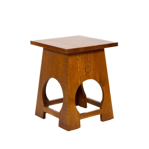 1093 - A light oak Roycroft Stickley Tabouret Table, 89-50-35, with square top on a square flared openwork ... 