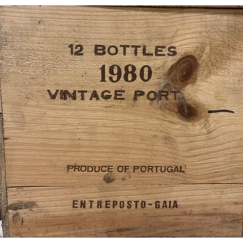 1056 - Port: An original wooden cased set of 12 Dows Port, 1980's, 'declared' vintage, labels good. (12)... 