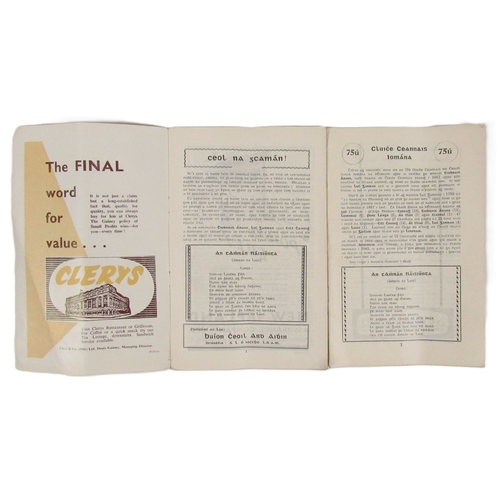 710 - 1960 & 1962 All-Ireland Hurling FinalsProgrammes: G.A.A. (Hurling 1960/62) Official Match Progra... 