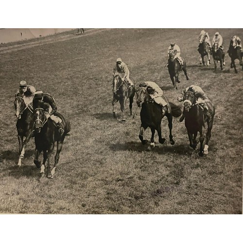 723 - The Ladbroke Epsom Gold Cup, 1963Horse Racing:  An important silver gilt two handled Trophy, by Mapp... 