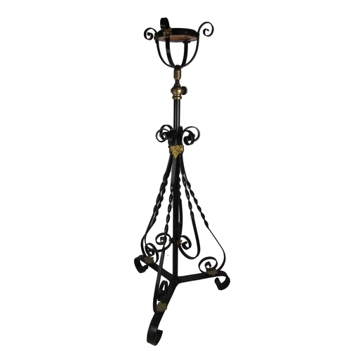 1122 - A Victorian cast iron Lamp Stand, on adjustable tripod base. (1)Provenance: The Russell Family, Seaf... 