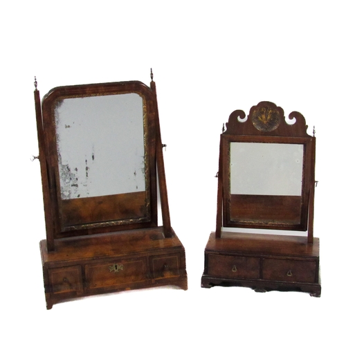 1129 - A fine quality early 19th Century walnut Dressing Table Mirror, the arched swing framed mirror with ... 