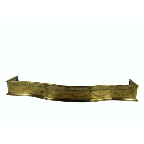 1171 - An Edwardian bow fronted brass Fender, decorated in the Adams taste, with pierced design, approx. 15... 