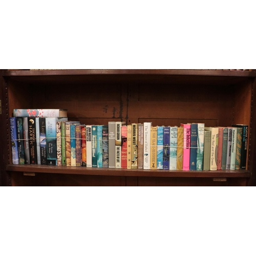 1202 - Modern Novels: A good collection of approx. 40 modern Novels, by Iris Murdoch, Agatha Christie, Denn... 