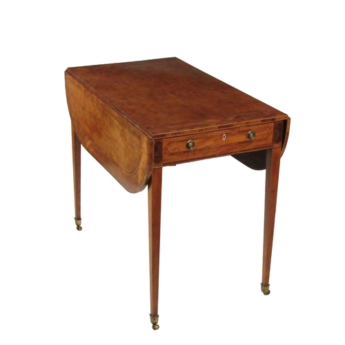 569 - A fine quality Georgian mahogany Pembroke Table, the top with string inlay frieze drawer, with ornat... 