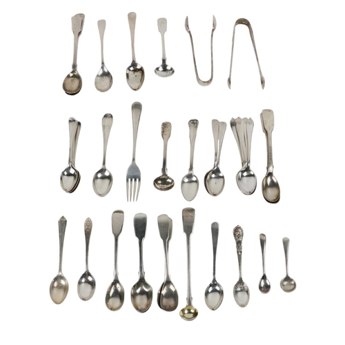 40 - A large collection of English silver Tea & Salt Spoons, Sugar Tongs etc., all hallmarked, as a l... 