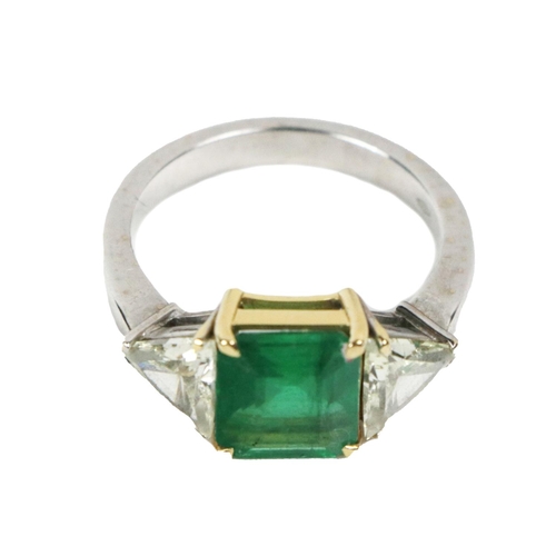 191 - A fine quality Ladies emerald and diamond Ring, the central large  emerald (approx. 2.22ct) fla... 