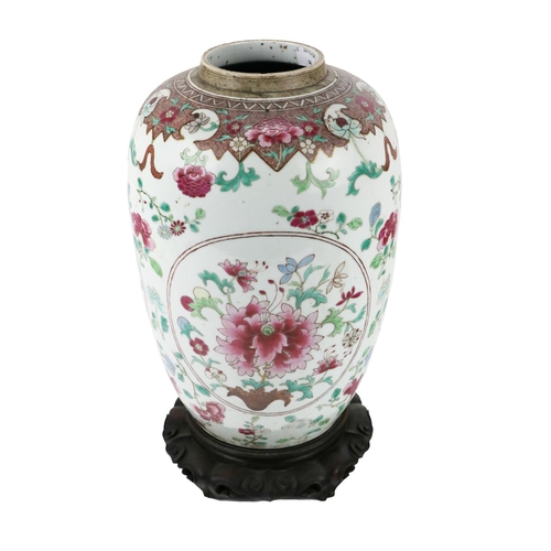 226 - A very good late 18th Century large Chinese Vase, attractively decorated with enamel type pink colou... 