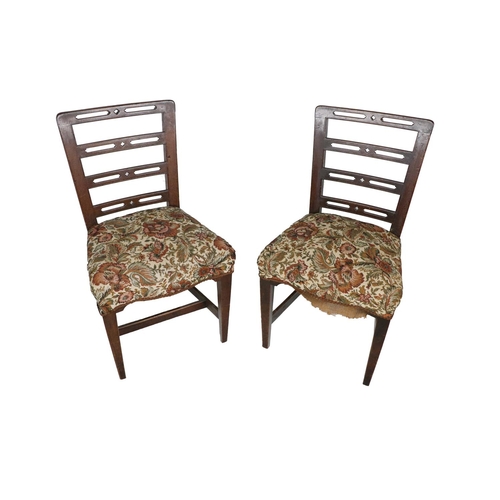 540 - A set of 7 Georgian Provincial mahogany ladder back Dining Chairs, the pierced cross rail above upho... 