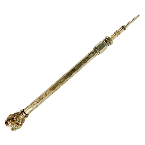 1104 - An elegant seal end etched design 9ct gold Propelling Pen, approx. 6 gms. (1)