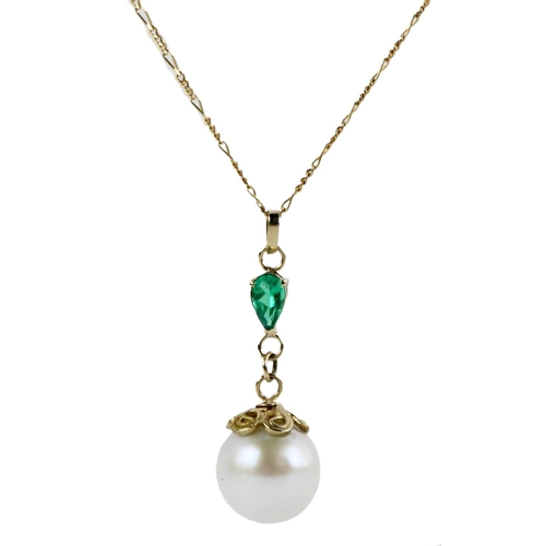 1120 - A Ladies 18ct gold Necklace, with attractive pendant set with a natural pearl and Columbia emerald, ... 