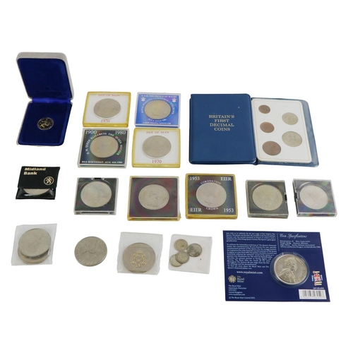 1176 - Commemorative Coins:  A collection of varied English Coins, including Queen's Jubilee, Queen Mother'... 