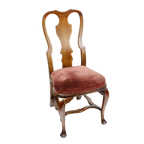 488 - An 18th Century walnut Side Chair, the shaped back with splat center above drop in seat on front Que... 