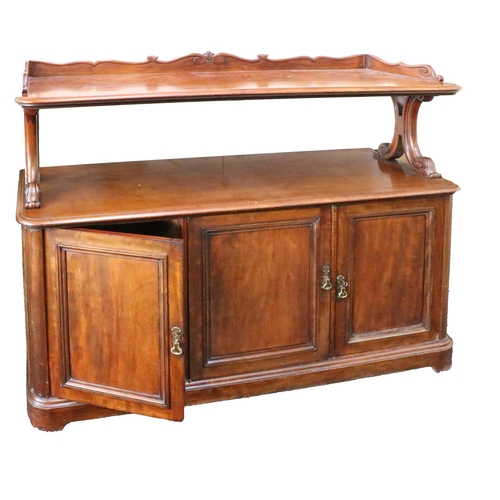 550 - A Victorian mahogany Buffet, with carved and shaped gallery back above shaped supports and open shel... 
