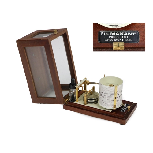910 - A small 20th Century mahogany cased Barograph,&nbsp;with label of 'Ets Maxant Paris-Est 93100 Monter... 