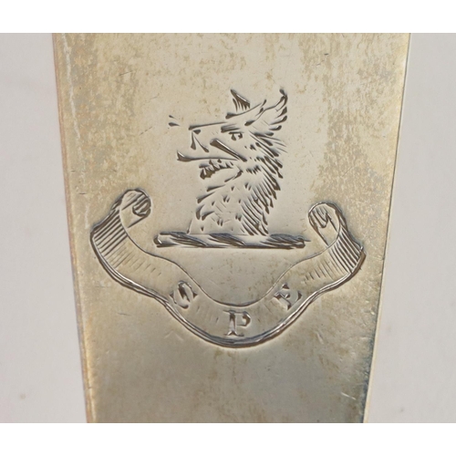 26 - A large Kings pattern design silver Serving Spoon, with crested and shell capital together with matc... 