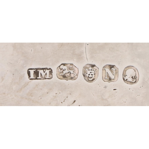 50 - A heavy good quality Georgian English silver circular Tray, with moulded edge and floral etched cent... 