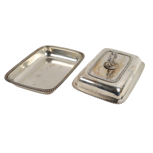 53 - A fine quality Georgian period English silver Entree Dish and Cover, with shell and floral design ha... 