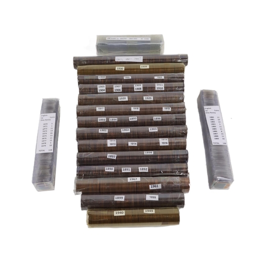 161 - Coins: A large Collection of English 1 pence Pieces, of various dates (some duplicated) dated from 1... 