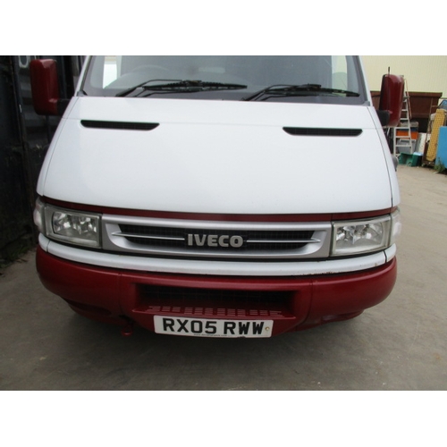 372 - Iveco Luton Van on 05 Plate, 11 Months MOT