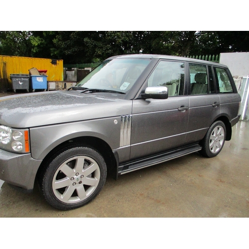 1 - Range Rover 3.6 TDV8 Vogue, 4d Auto
Registered March 2008, 100,000 Miles
Mot September 2017, Tow bar