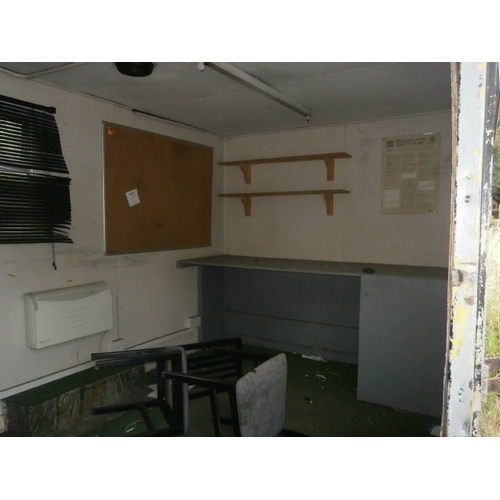 398 - Portable office cabin / box trailer