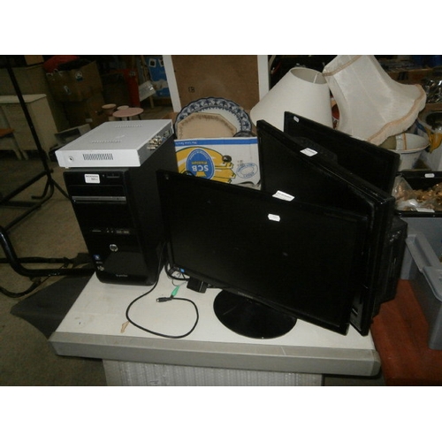 101 - Lot inc 3 computer monitors, computer tower windows 7 and accessories