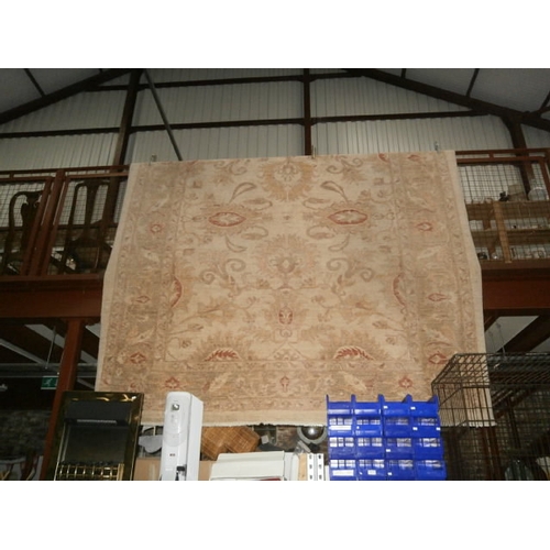 124 - Large vintage patterned rug