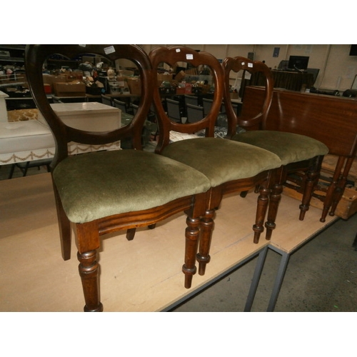 177 - 3 oak green fabric chairs