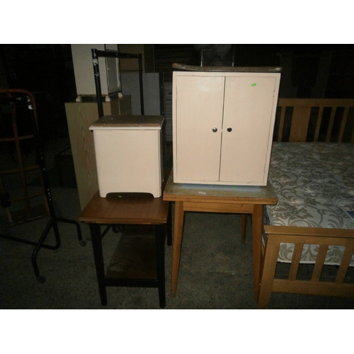 506 - 4 x items including kitchen table and bathroom cupboard and storage stool