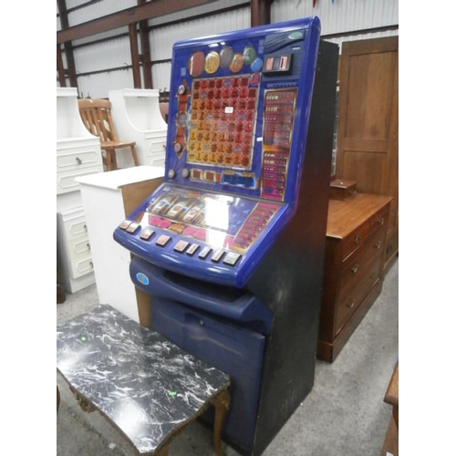 502 - BARCREST fruit machine in working order with keys