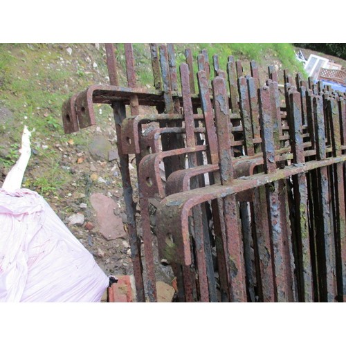 117 - Railings. 38.5 inches high x 110 ft long