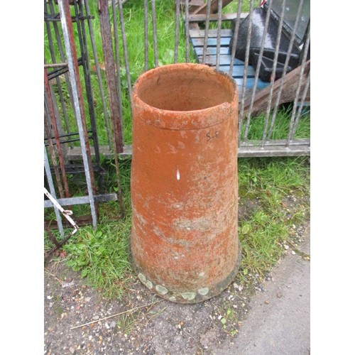 12 - 1 medium terracotta chimney pot