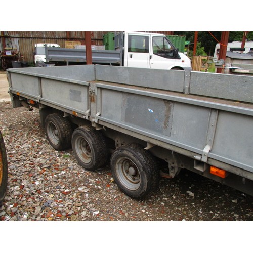 34 - Ifor Williams 16ft Tri axle drop side trailer