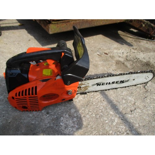 69 - Neilson topping chain saw