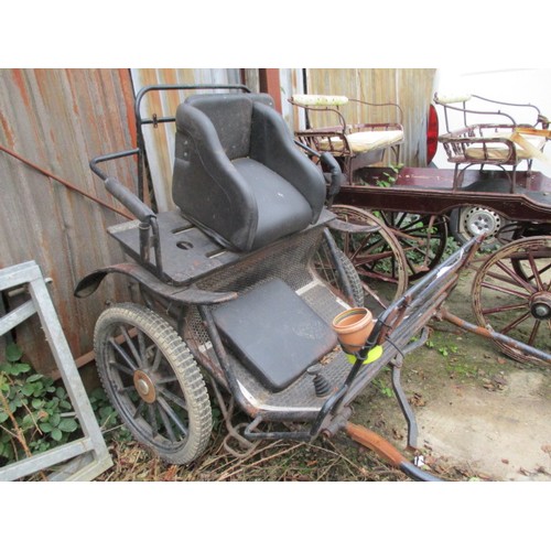 116 - 2 wheel horse cart