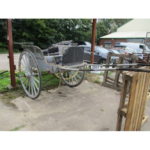 117 - 2 wheel horse cart