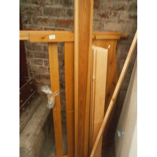 661 - Pine single bed frame