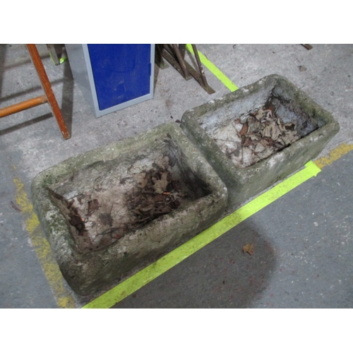 1005 - Pair concrete planters 23